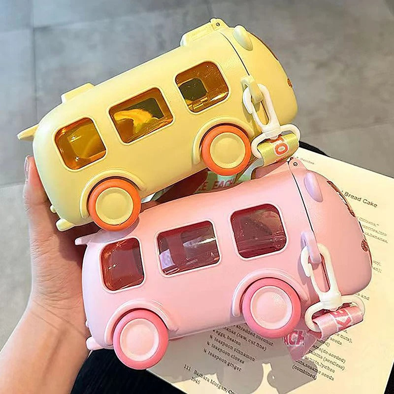 🎁kit com 2 unidades   🚌 Copo de água portátil em formato de ônibus com alça 😍✔
