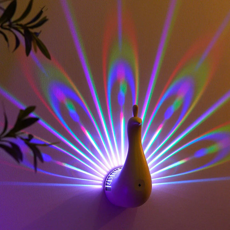 🔥 Luz de projeção de pavão - kit com 2 unidades 😍